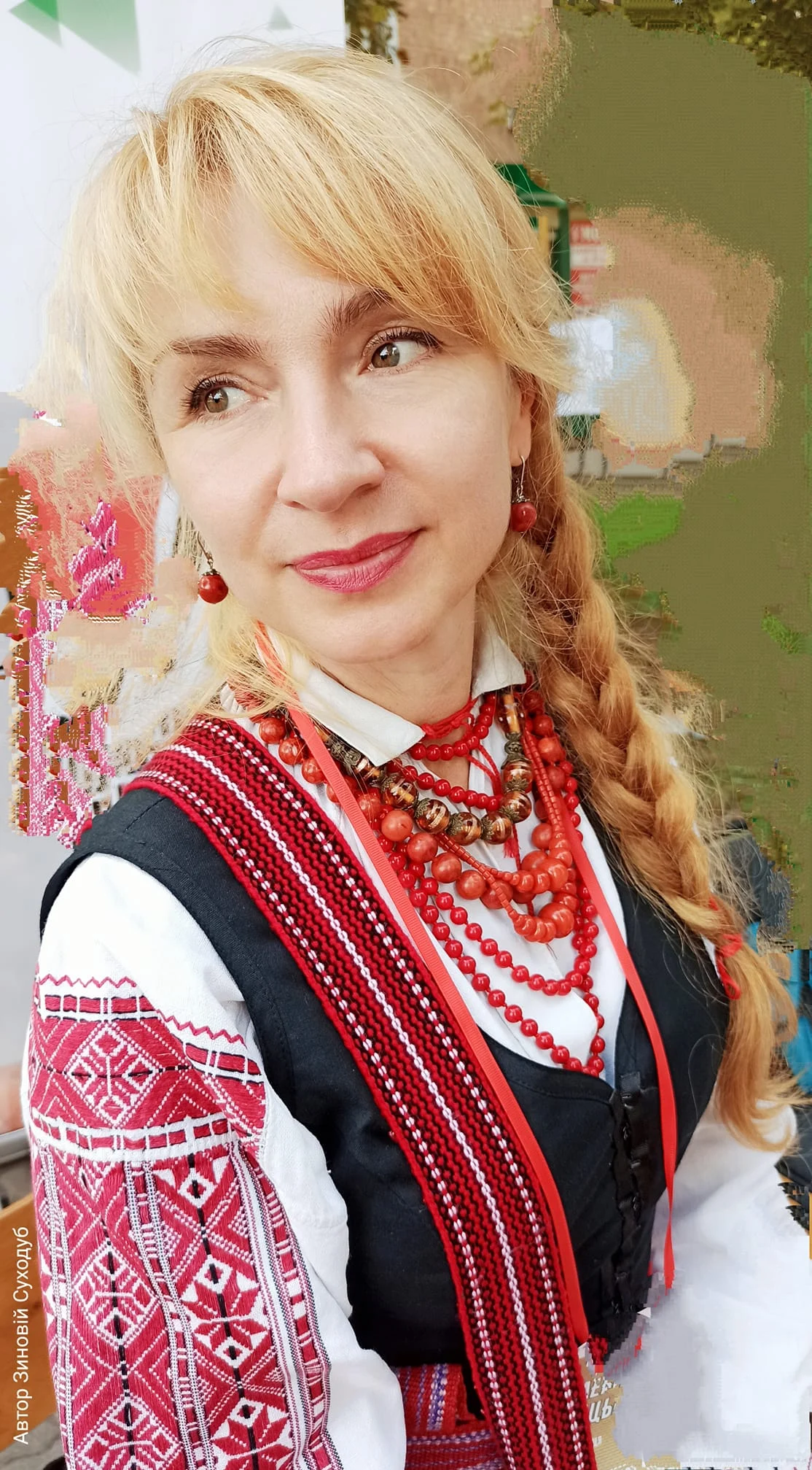 Олена Лотоцька